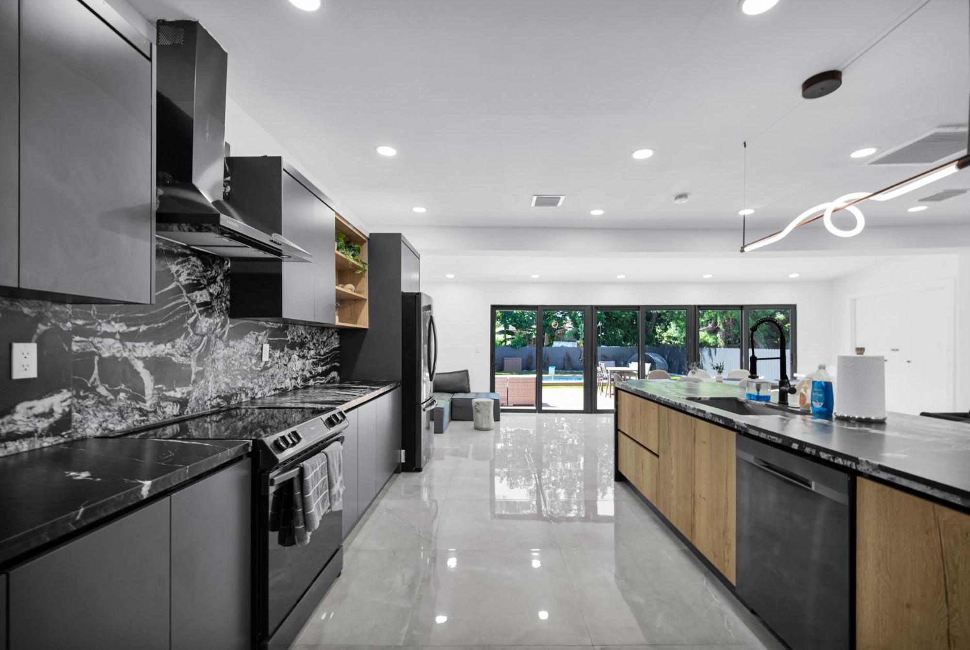 Lux Modern 4br With Pool In Villa *